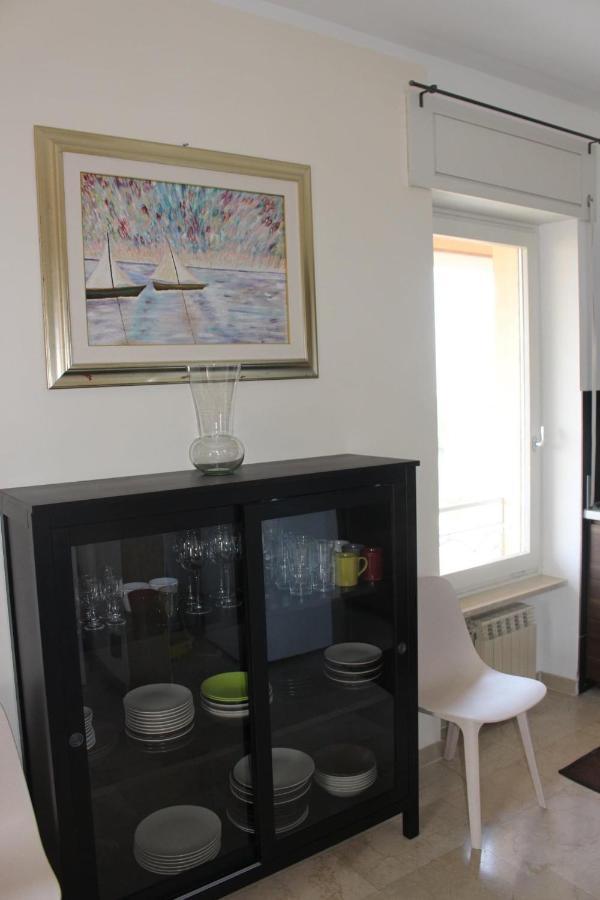 Casa Claudia Apartment Assenza di Brenzone Luaran gambar